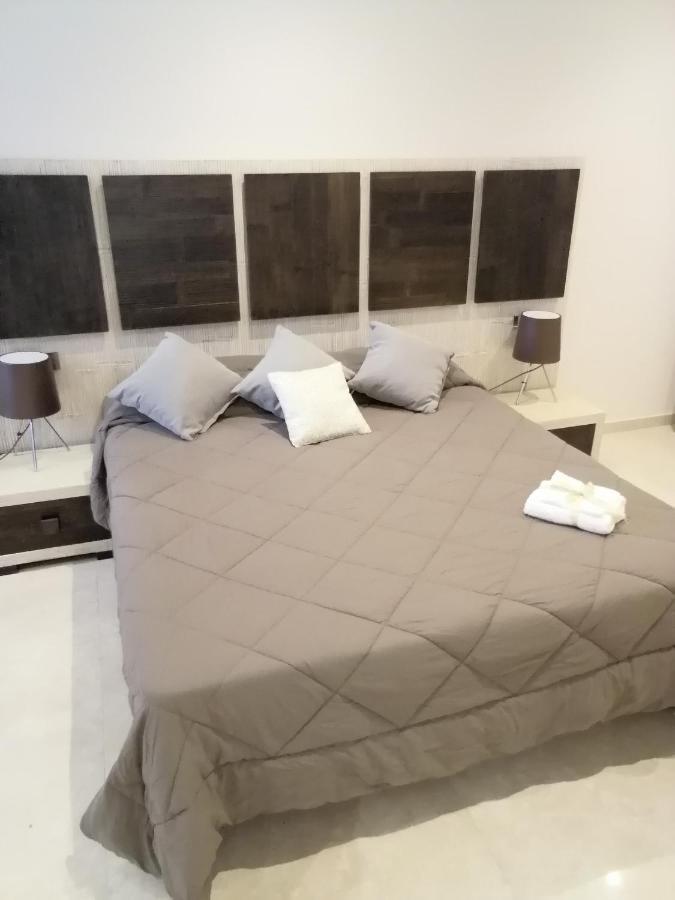 Bari Home33 外观 照片