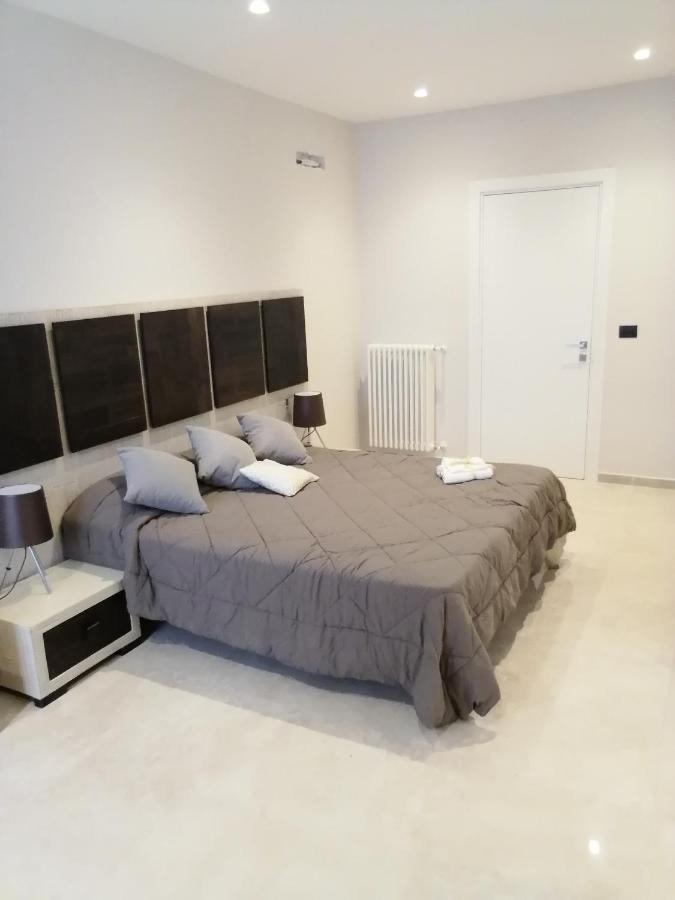 Bari Home33 外观 照片